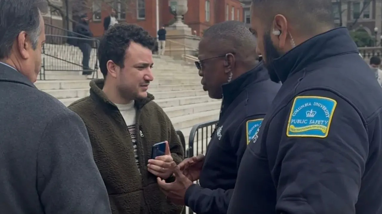 السلطات الأمريكية تعتقل طالباً فلسطينياً على خلفية احتجاجات جامعة كولومبيا الداعمة لفلسطين